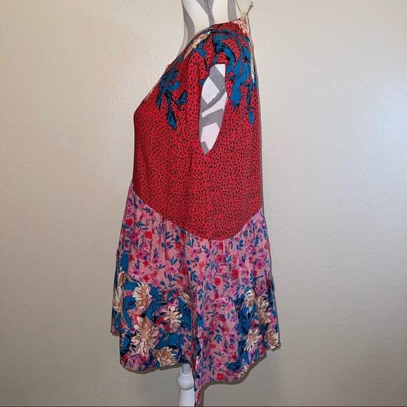 Mystree Red Turquoise Cheetah Floral Mixed Pattern Babydoll Rayon Keyhole Blouse - Picture 4 of 13